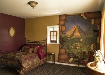 Aztec Hotel Monrovia Εξωτερικό φωτογραφία